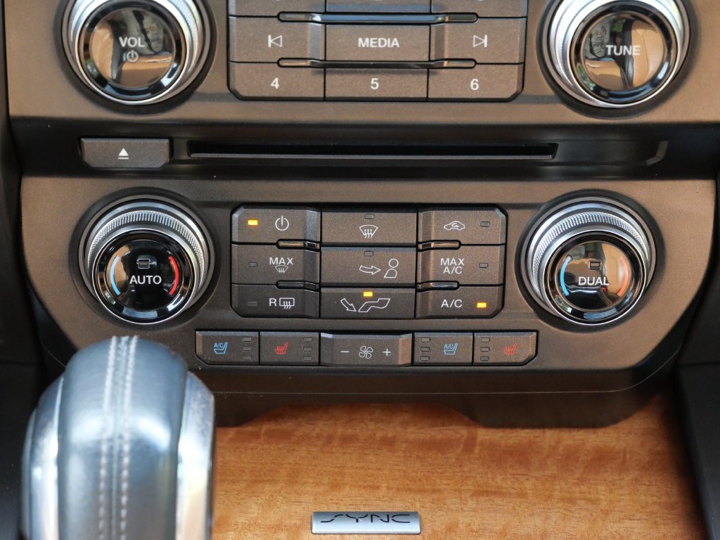Used 2016 Black Ford Limited image 17