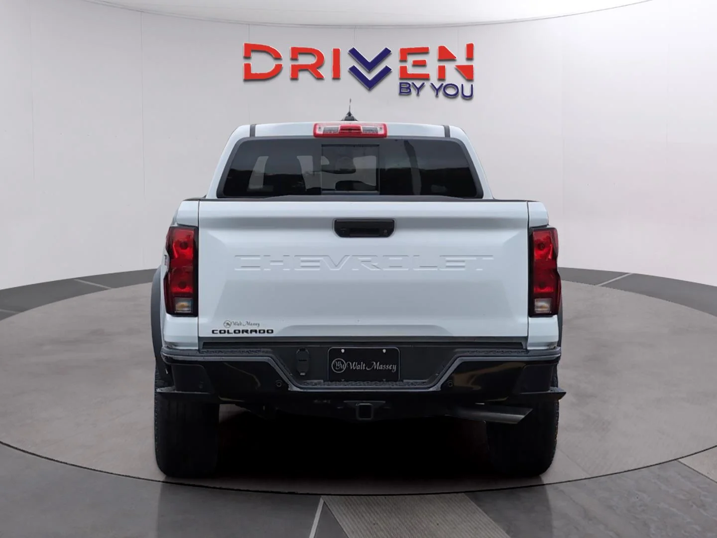 New 2026 Summit White Chevrolet Trail Boss image 4