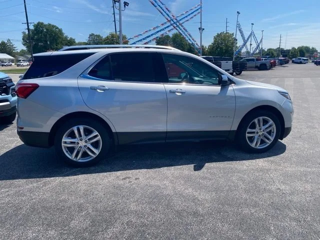 Used 2019 SILVER ICE METALLIC Chevrolet Premier image 6