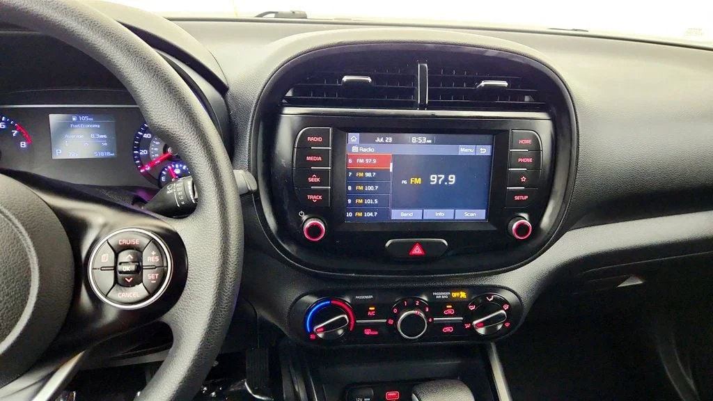 Used 2020 Snow White Pearl Kia LX IVT image 17