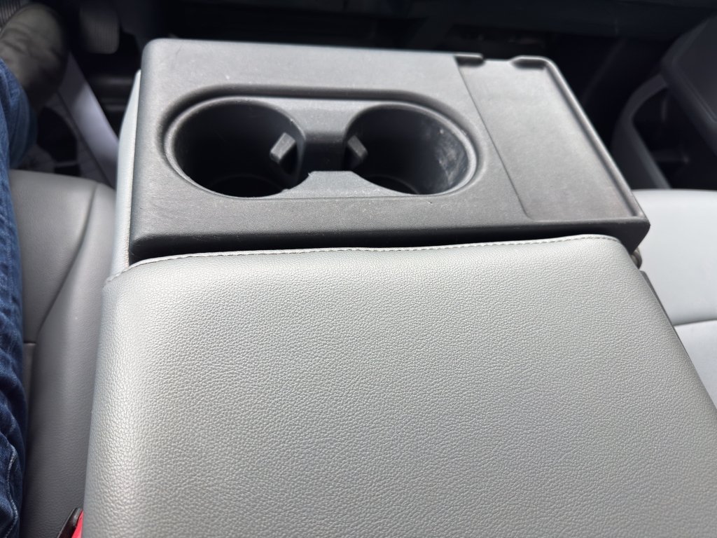 Used 2024 Oxford White Ford XL image 33