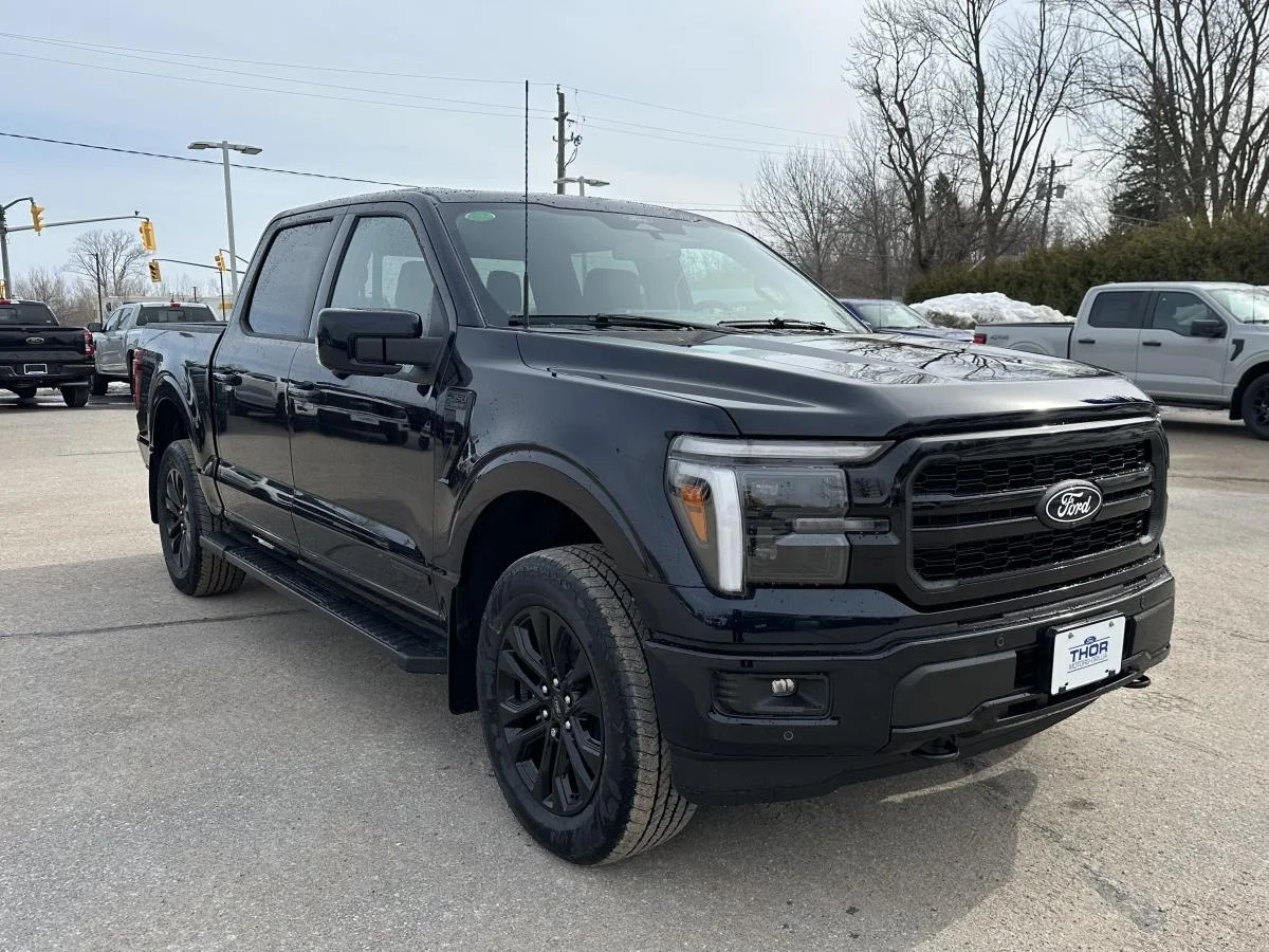 Used 2026 Blue Ford Lariat image 3
