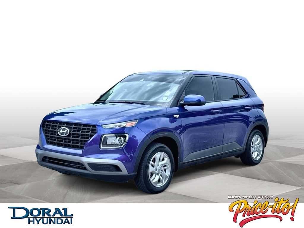 Used 2021 Intense Blue Hyundai SE image 1