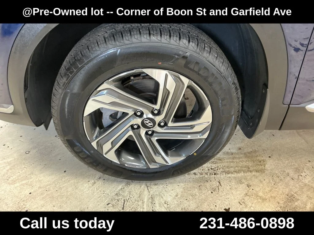 Used 2021 Blue Hyundai SEL image 11