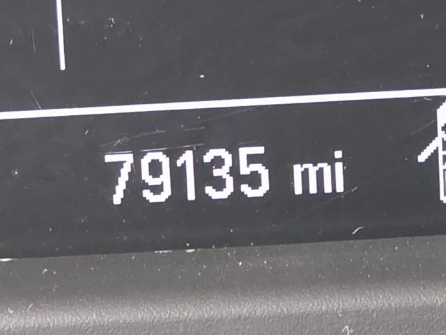 Used 2022 White Chevrolet Custom image 22