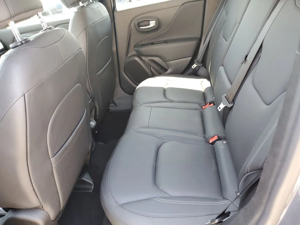 Certified Used 2022 Blue Jeep Limited image 13