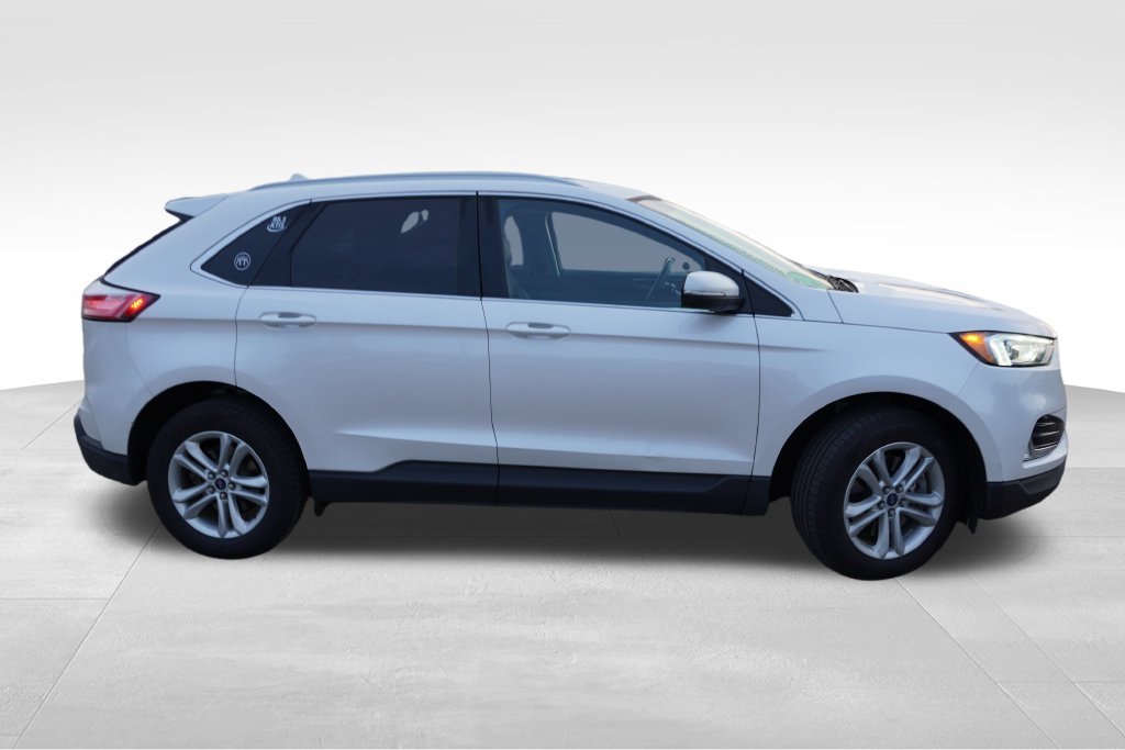 Certified Used 2019 White Platinum Metallic Tri-Coat Ford SEL image 2