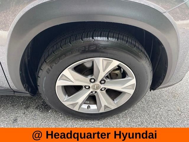 Used 2017 Gray Lexus 200t image 10