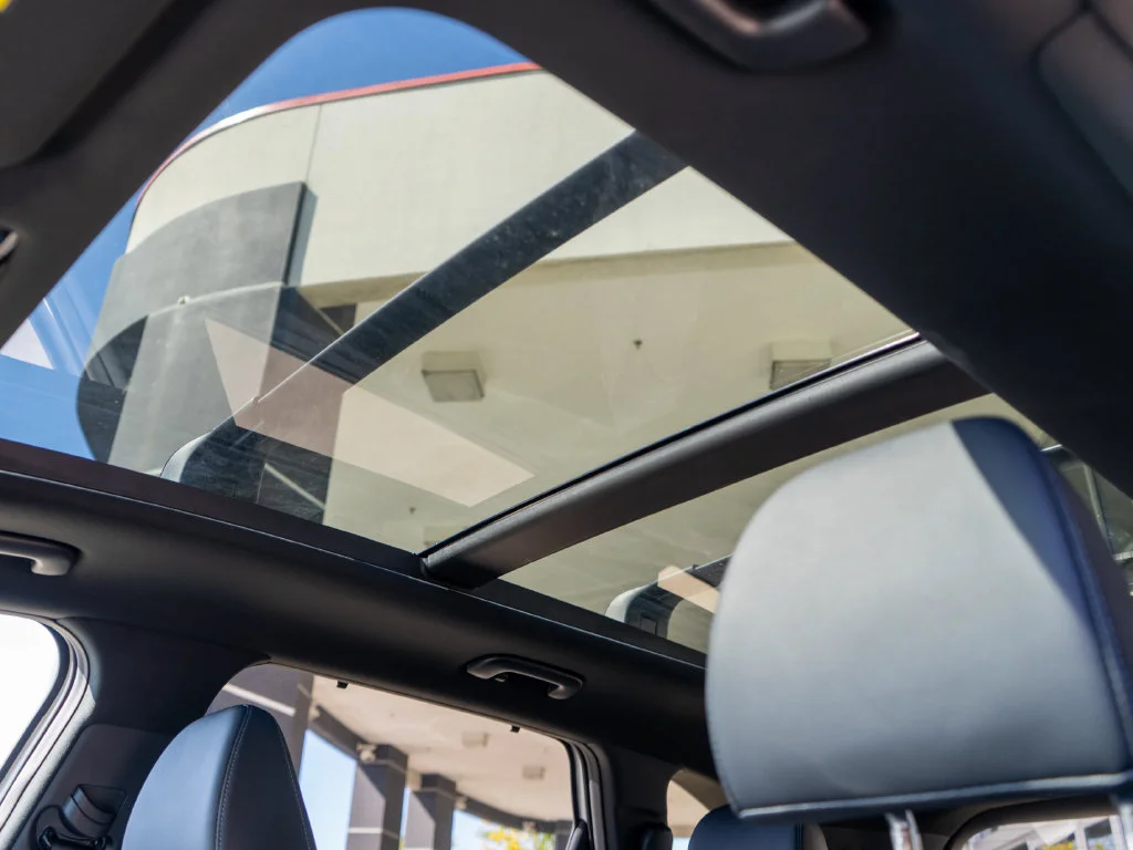 New 2026 White Kia X-Line SX Prestige image 12