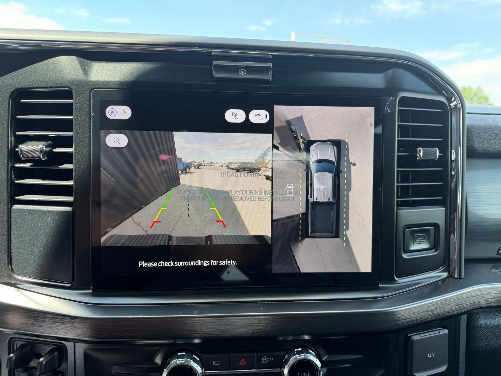 New 2026 Marsh Gray Ford F-350® Lariat® image 19