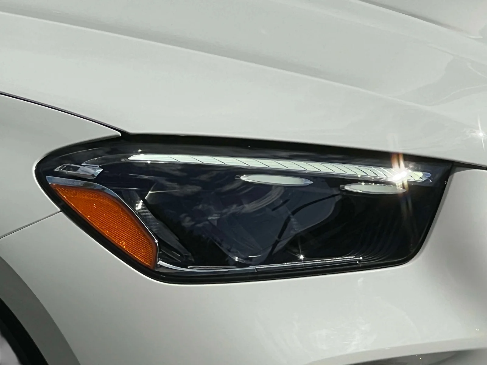 Certified Used 2024 Polar White Mercedes-Benz GLE 350 image 9