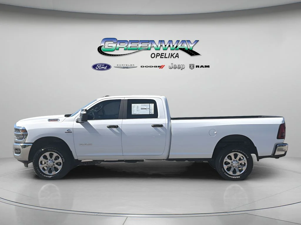 New 2026 Bright White Clear-Coat Exterior Paint RAM Big Horn image 4
