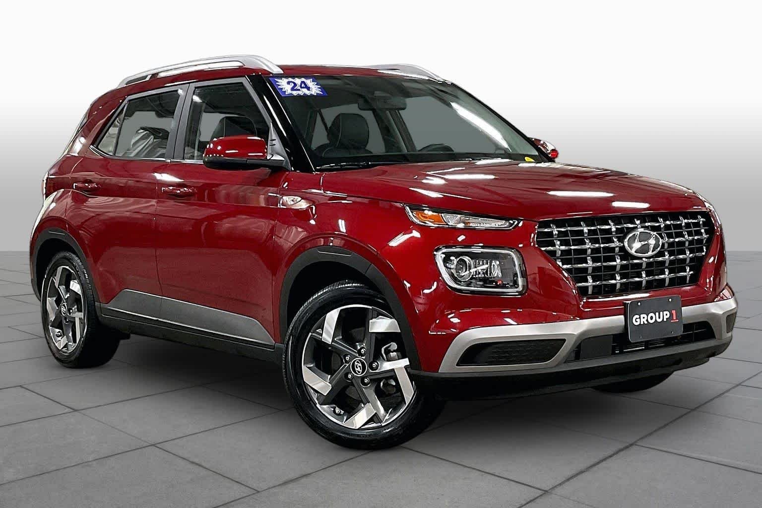 Used 2024 Ultimate Red Hyundai Limited image 3