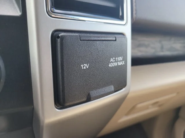 Used 2020 Black Ford Lariat image 27