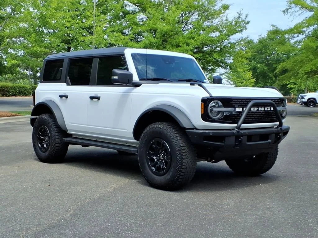 2023 Ford Bronco Wildtrak 4x4's photo