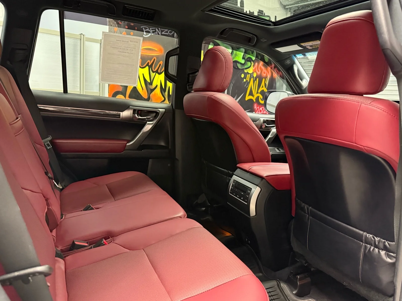 Used 2022 Starfire Pearl (077) Lexus PREMIUM image 25