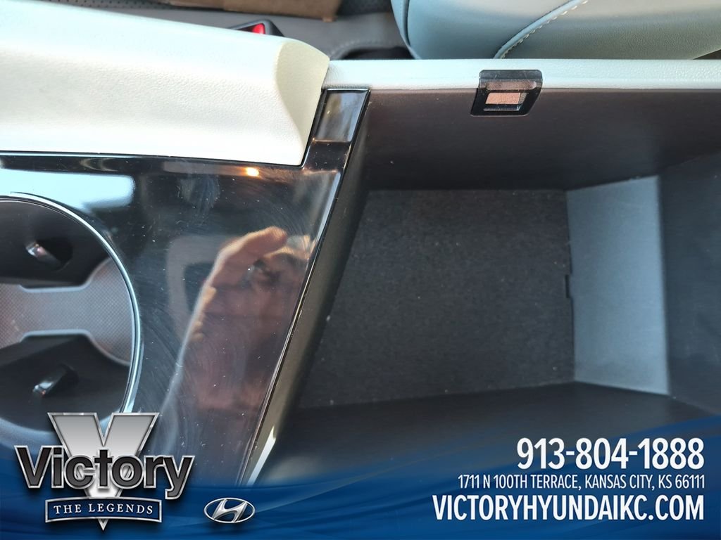 Used 2024 Silver Hyundai Limited image 27