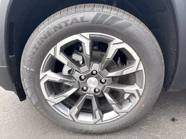 New 2027 Rapids Metallic GMC Elevation image 30