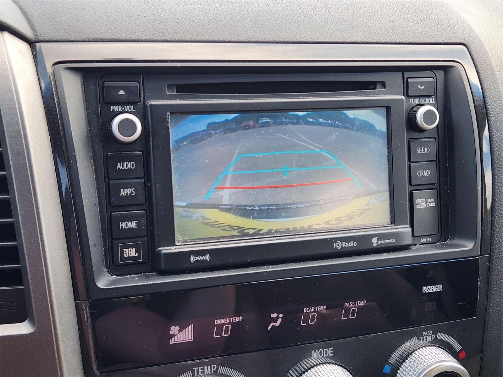 Used 2016 Blizzard Pearl Toyota Platinum image 17