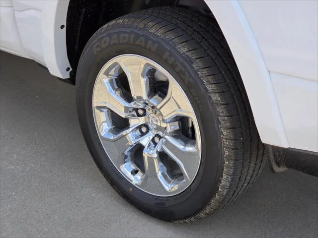 New 2027 Bright White Clear-Coat Exterior Paint RAM Big Horn/Lone Star image 5