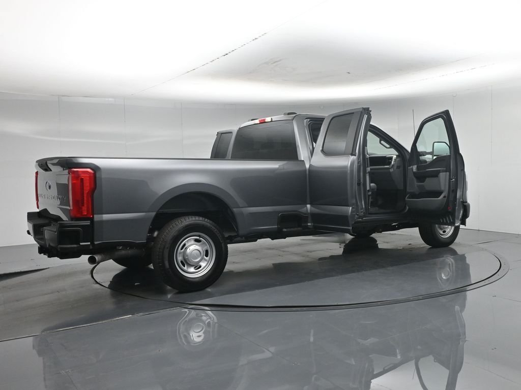 Certified Used 2025 Gray Ford XL image 6