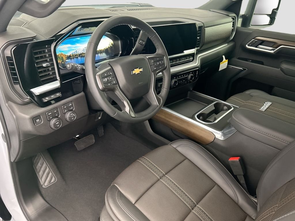 Used 2026 Polar White Chevrolet High Country image 9