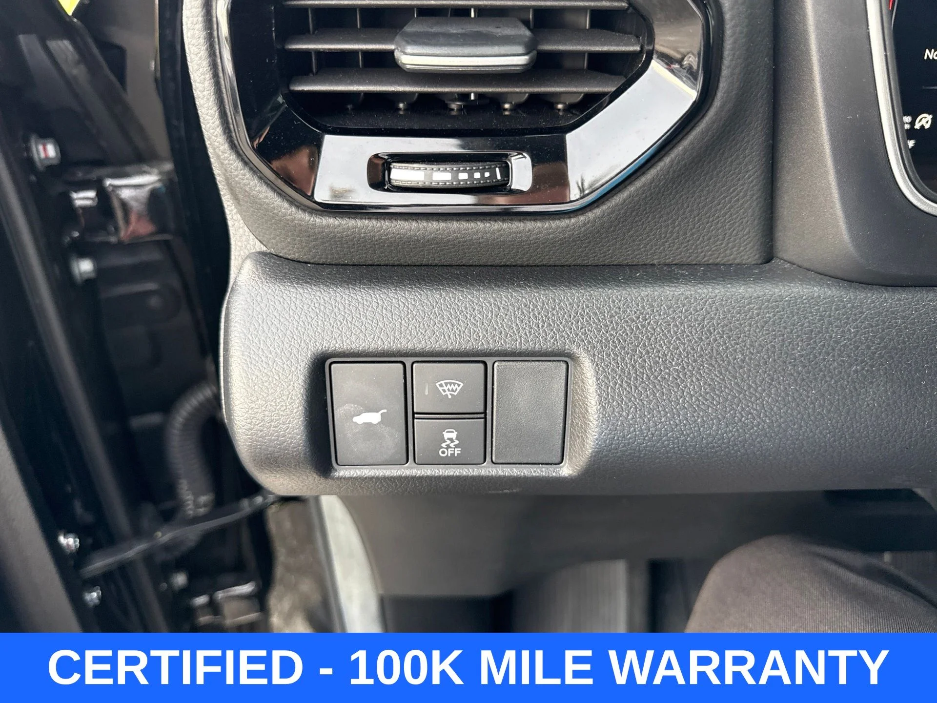 Certified Used 2025  Honda Black Edition image 20