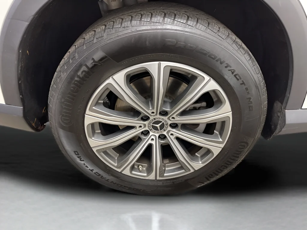 2024 Mercedes-Benz GLC GLC 300 - Photo 36