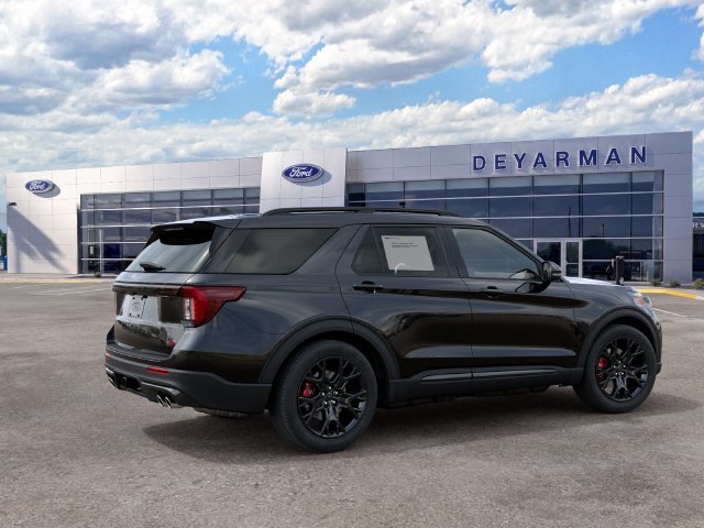New 2027 Agate Black Metallic Ford ST image 6