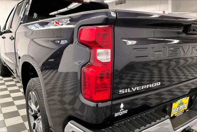 2023 Chevrolet Silverado 1500 LT - Photo 32