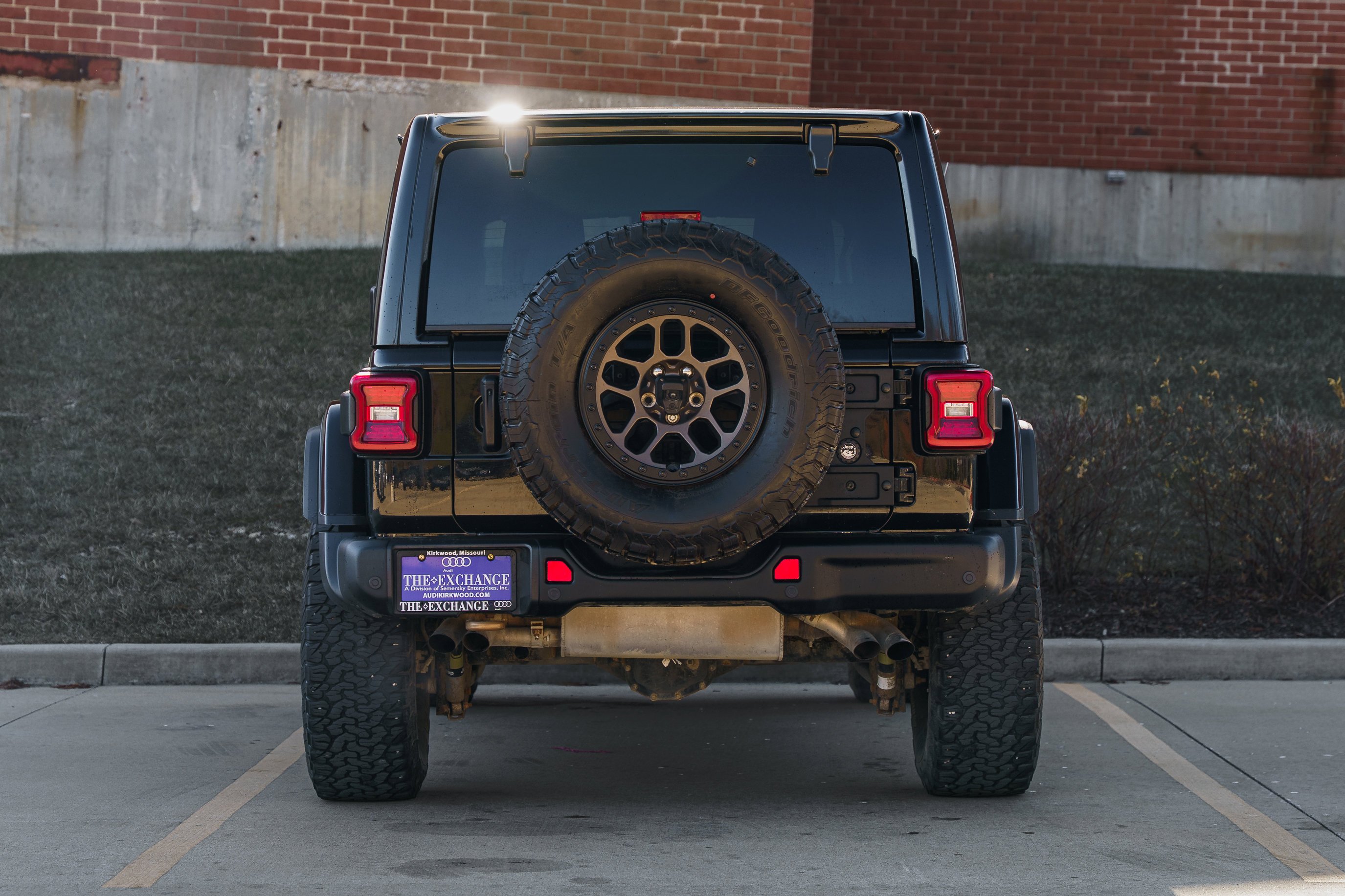 Used 2021 Black Clearcoat Jeep Unlimited Rubicon 392 image 27