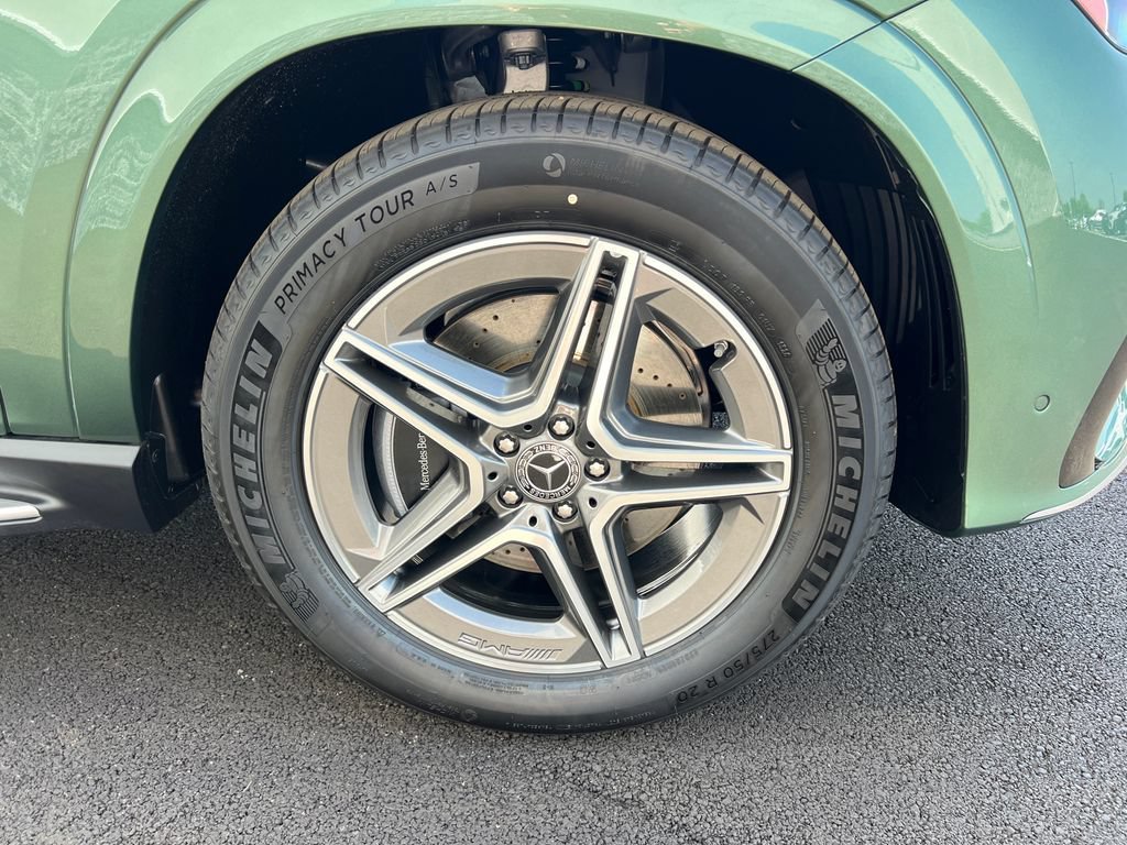 New 2026 MANUFAKTUR Ireland Mid Green Metallic Mercedes-Benz GLE 450 image 75