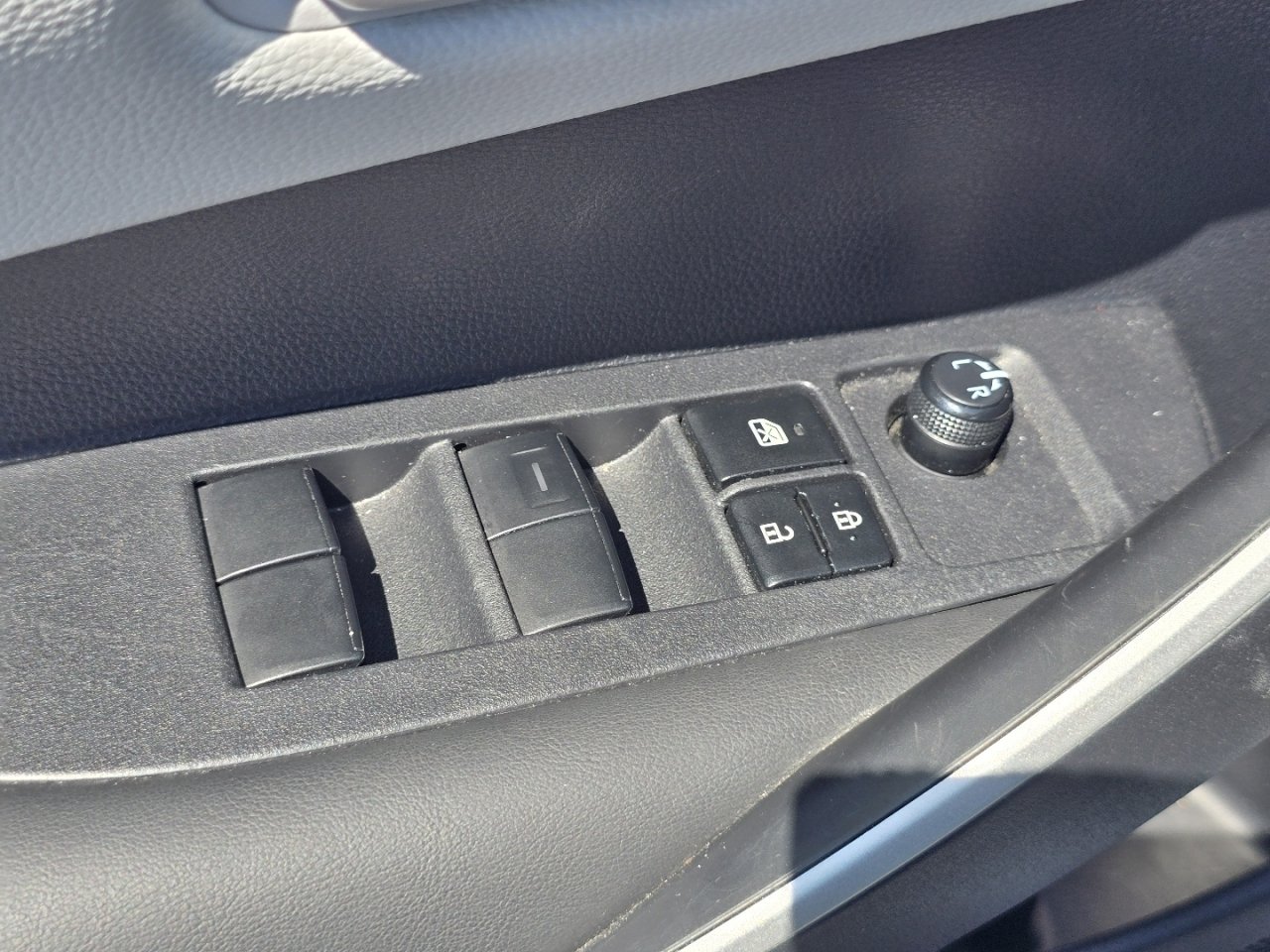 Certified Used 2024 White Toyota SE image 24