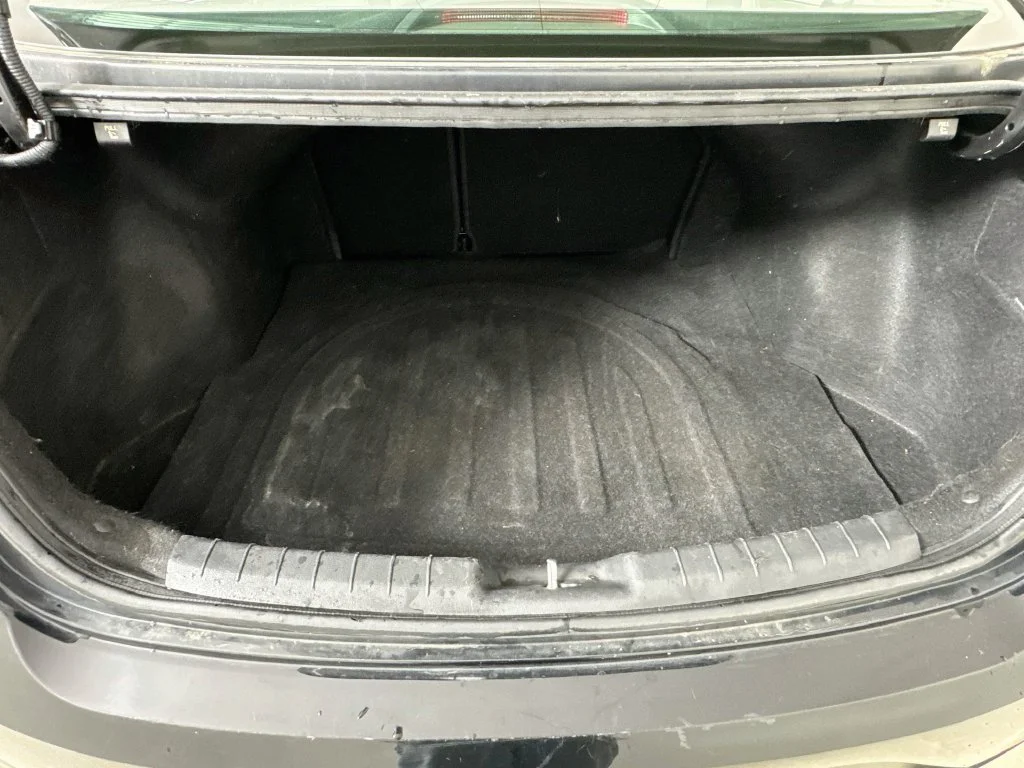 Used 2020 Black Hyundai SEL image 26