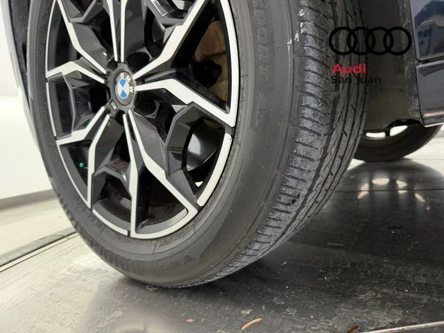 Used 2023 Black BMW sDrive30i image 11