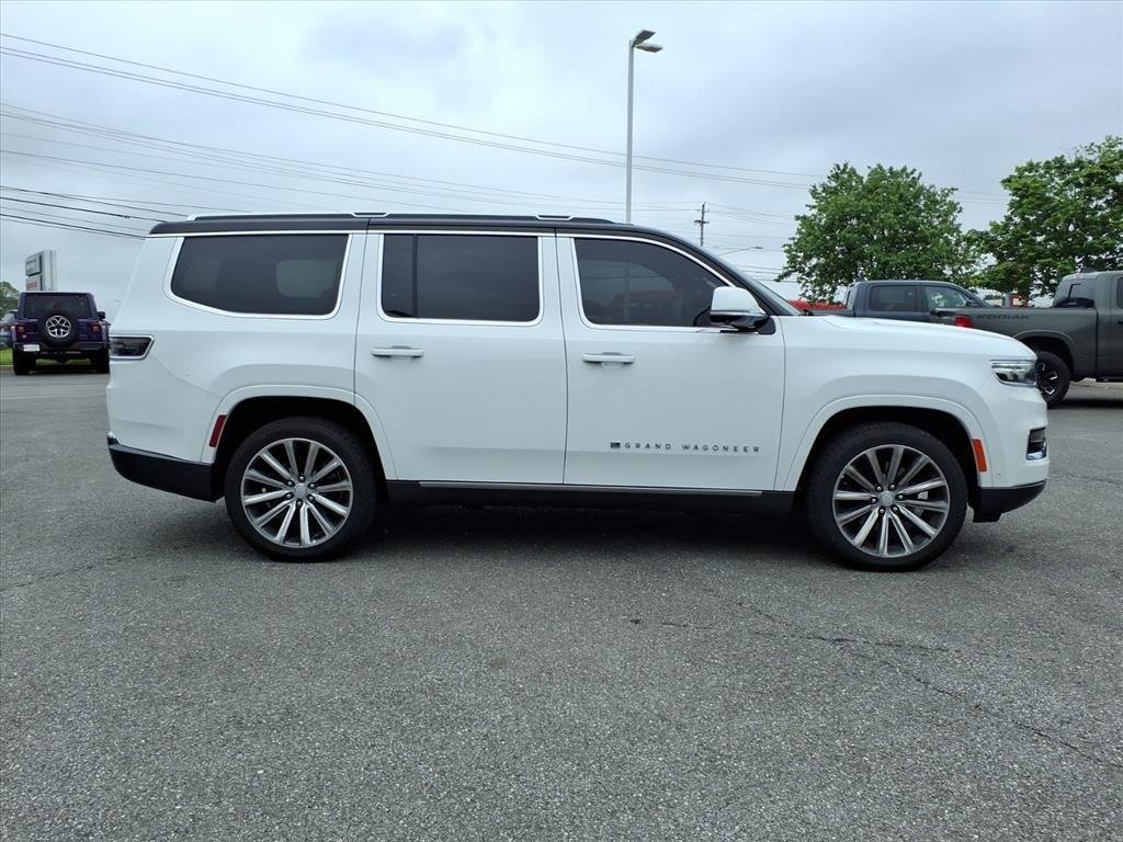 Used 2022 Bright White Clearcoat Jeep Series II image 3