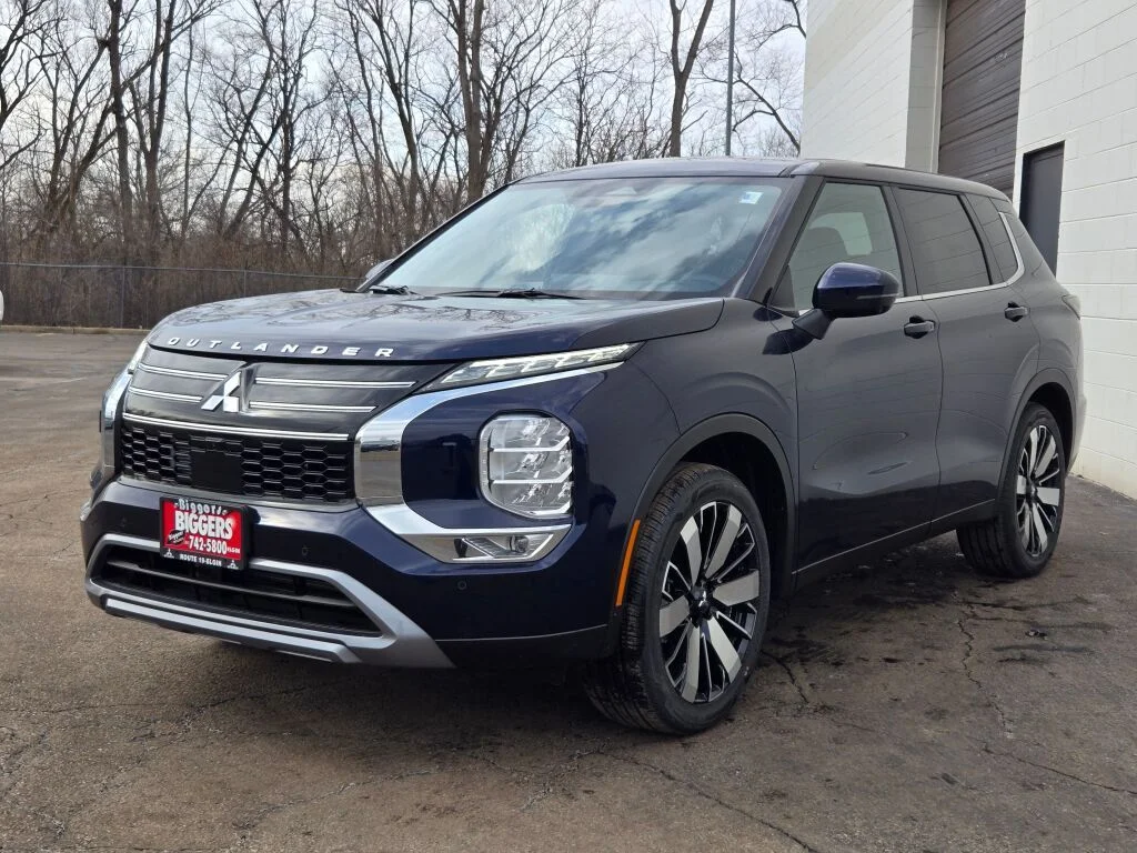 New 2026 Blue Mitsubishi SE 1.5T S-AWC image 3