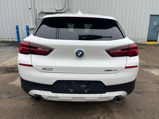 Used 2021 White BMW xDrive28i image 7