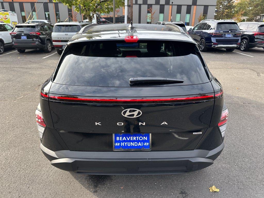 New 2027 Black Hyundai SEL Sport AWD image 5