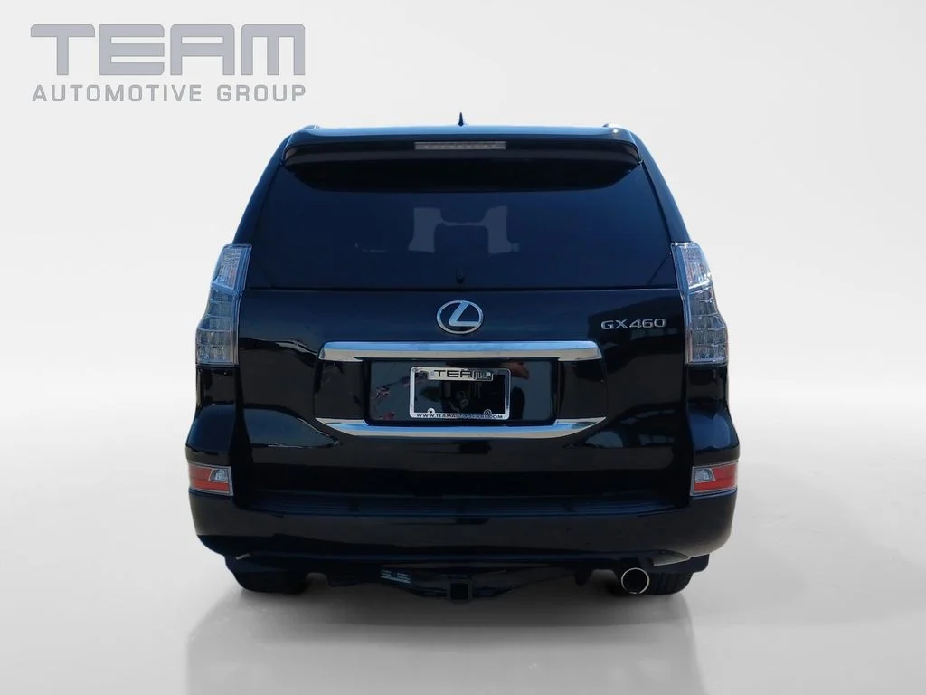 Used 2023 Black Lexus 460 image 6
