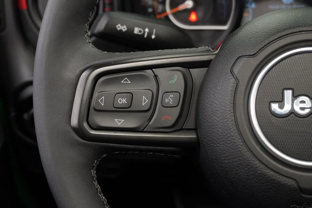 Used 2025  Jeep Rubicon X-Treme Recon image 36