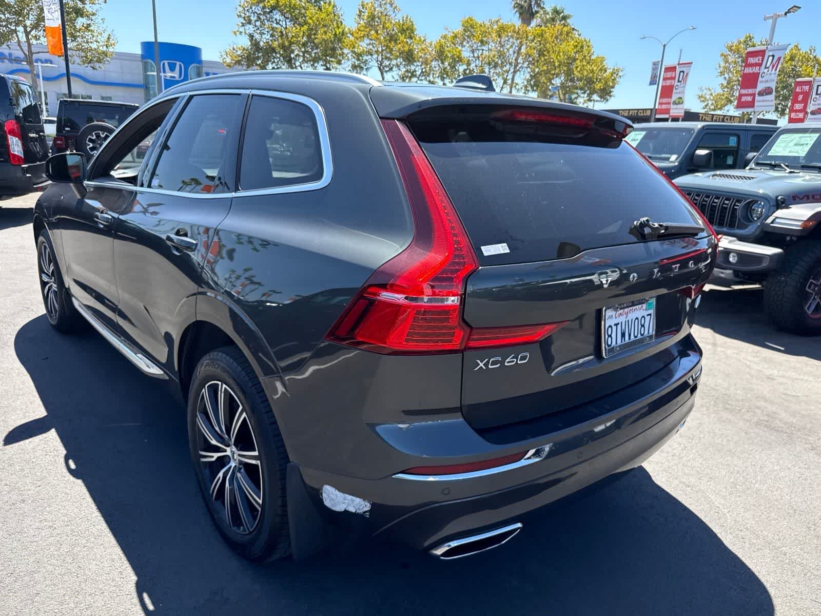 Used 2021 Gray Volvo Inscription image 24
