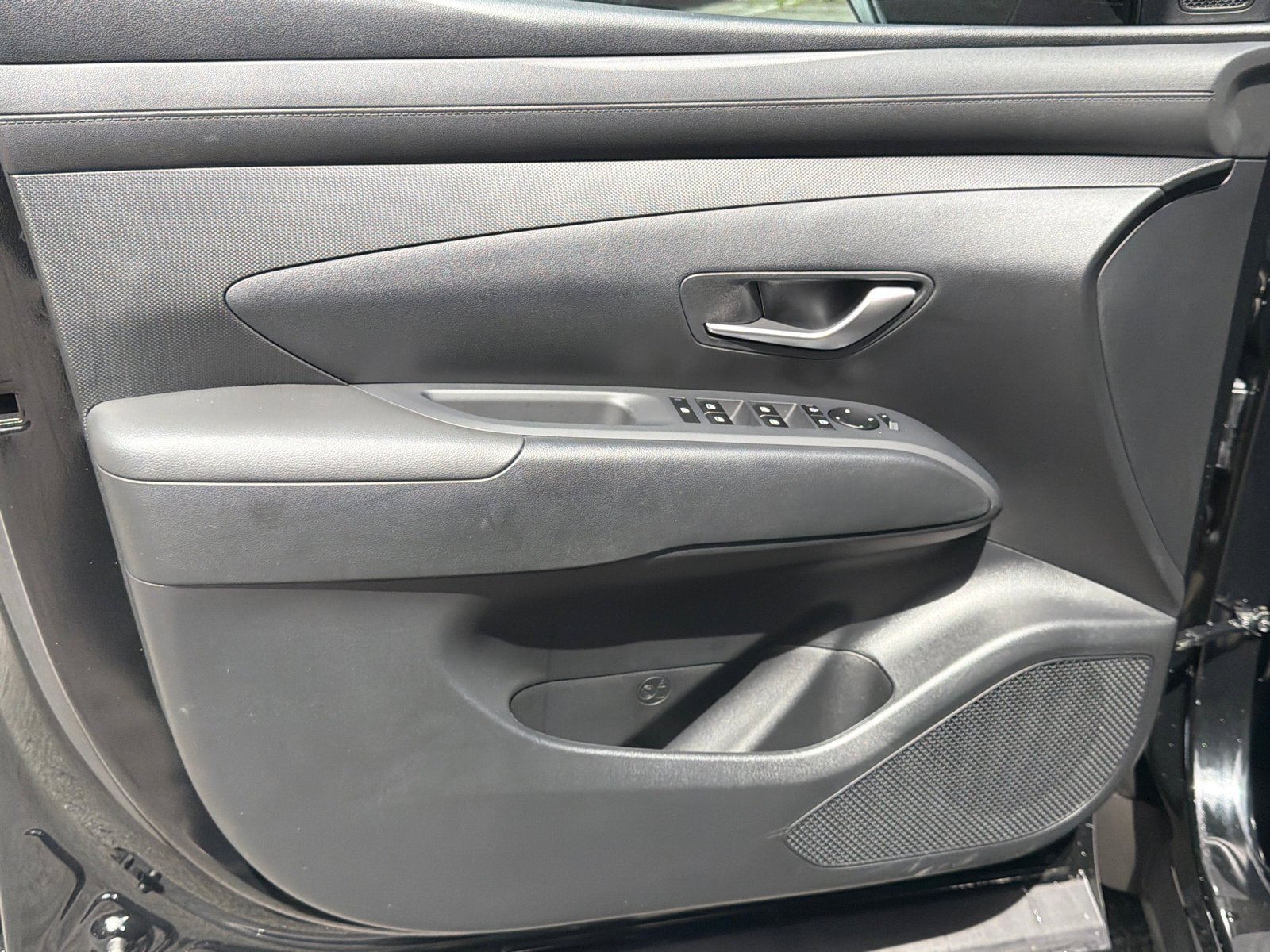 New 2026 Phantom Black Hyundai SEL Activity image 10
