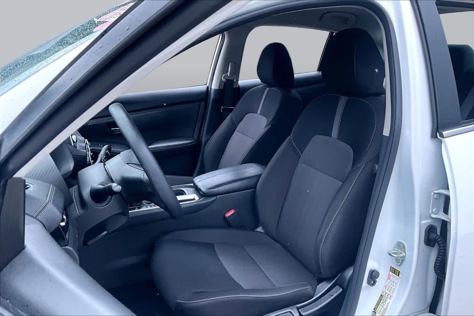 Used 2025 Fresh Powder Nissan SV image 8