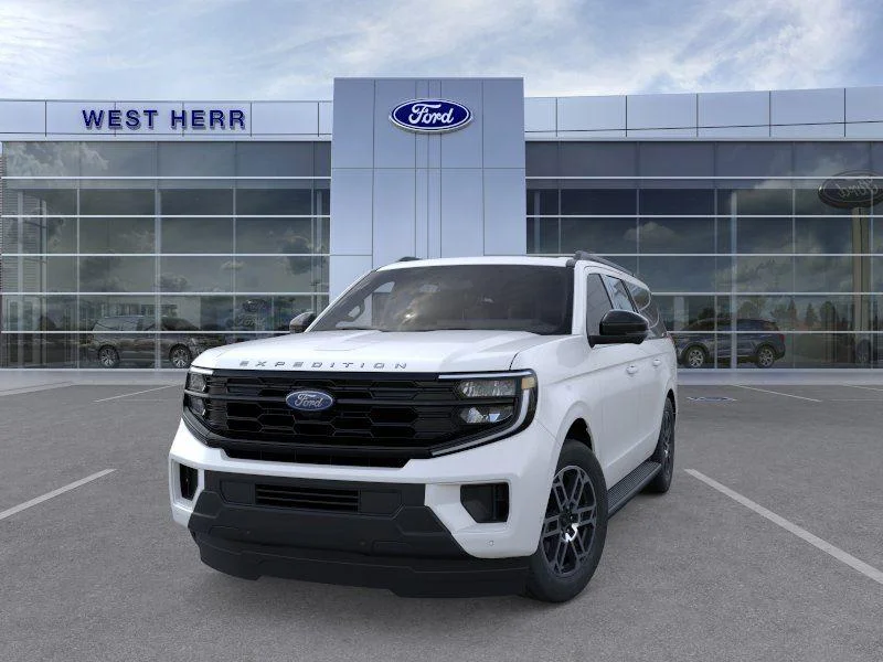New 2026 Star White Ford Active image 3