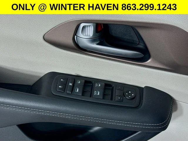 Used 2024 Black Chrysler LX image 17