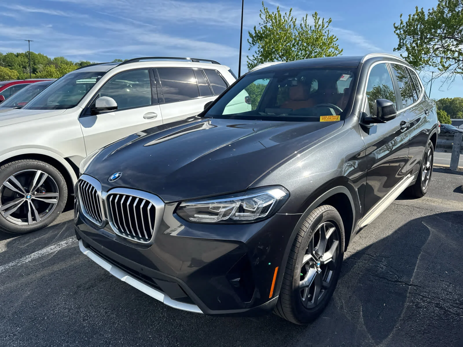 Used 2024 Dark Graphite Metallic BMW xDrive30i image 5
