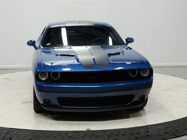 Used 2021 Blue Dodge SXT image 3
