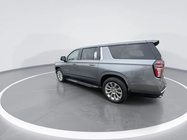 Used 2022 Gray Chevrolet Premier image 6