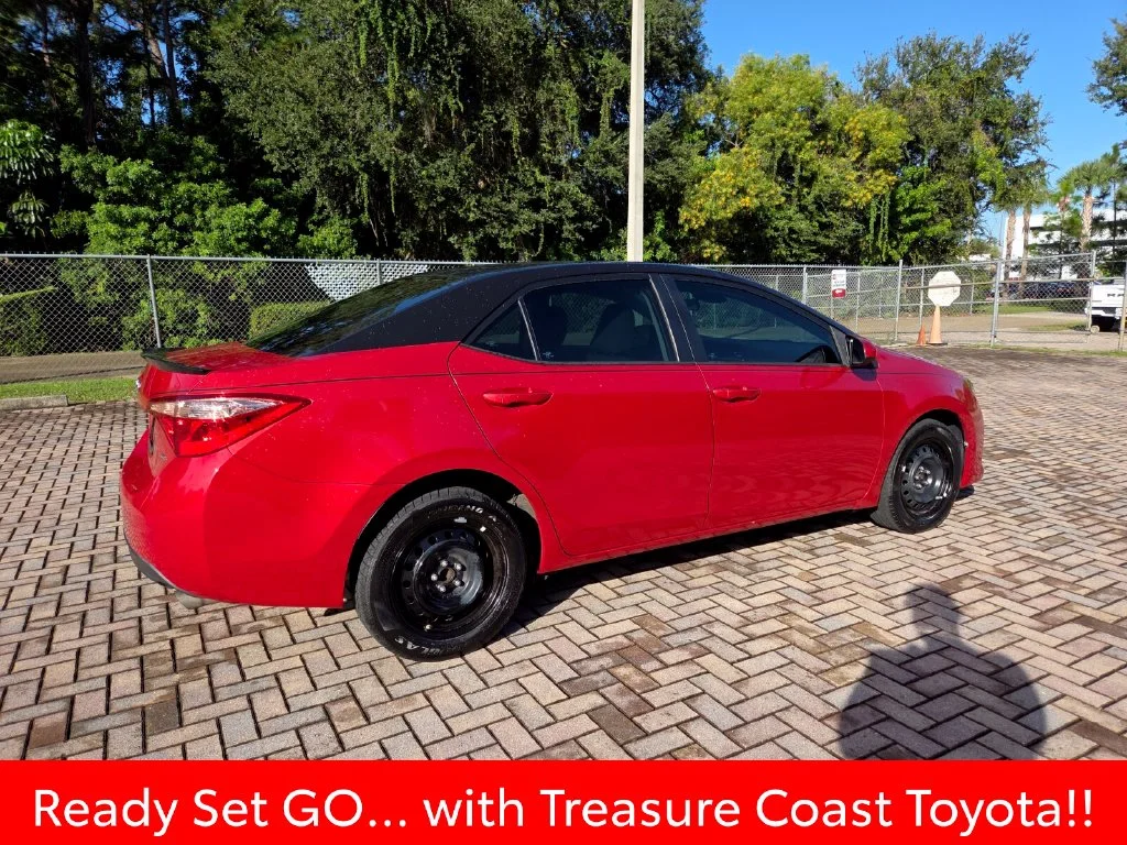 Used 2018 Red Toyota LE image 12